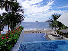 Ixtapa Paqus Properties